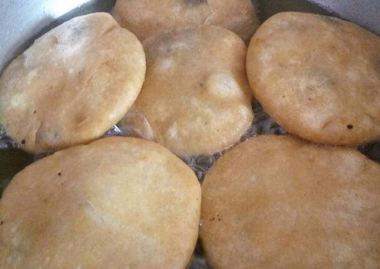 Recipe of Super Quick Moong dal ki kachori