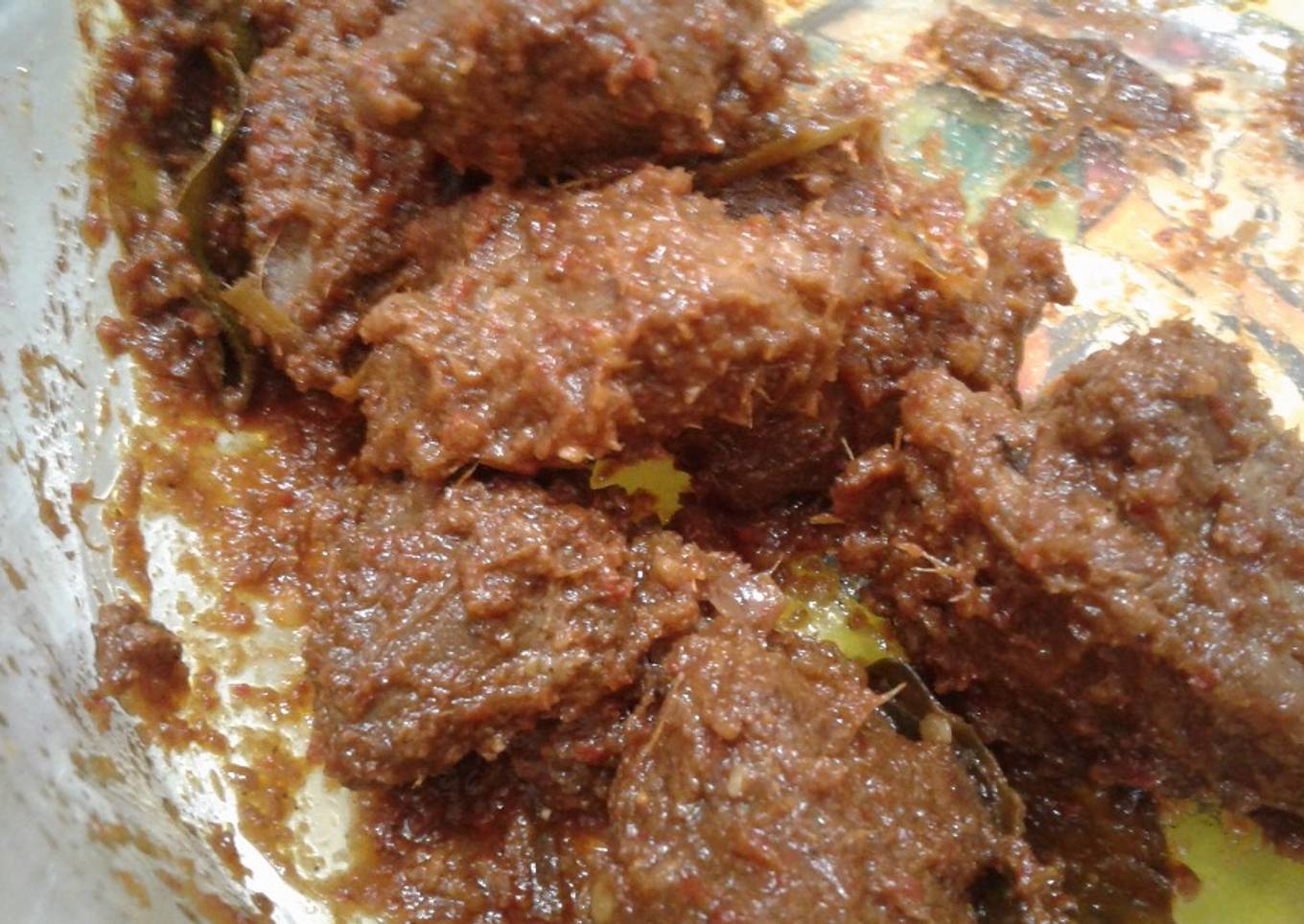 Resep Rendang Sapi Dengan Bumbu Buatan Sendiri yang Lezat
