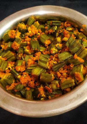 A picture of Besan Bhindi.