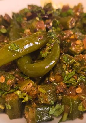 A picture of Spiced okra.