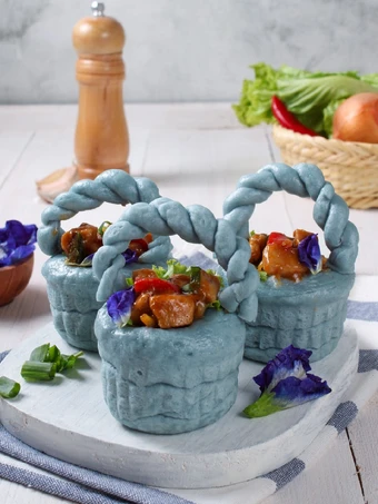 Langkah Gampang Membuat Resep Bakpao Bunga Telang Isi Ayam Saus Tiram yang Sempurna Anti Ribet, Bikin Ngiler