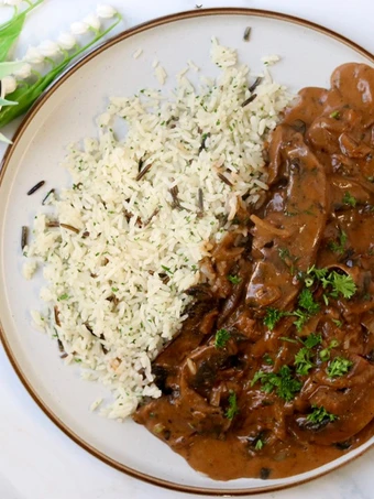 Easy Way Make Portobello stroganoff with butter rice 🍃 the  Makes Drooling Tasty