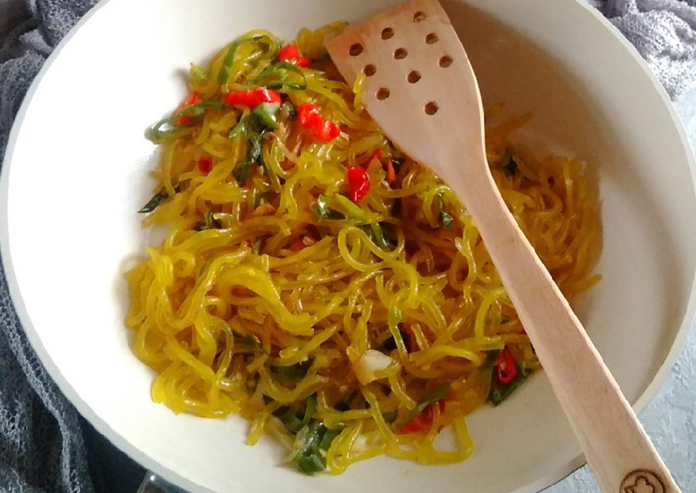 Tumis mie golosor
