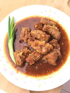 A picture of Steamed Pork Soft Bone In Hoisin Sauce.