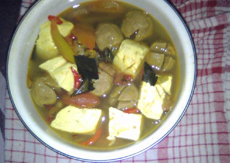 Pindang bakso tahu putih