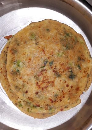 A picture of Cheese Paratha.