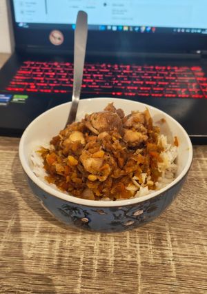 A picture of Veggie Chicken Rice Bowl.