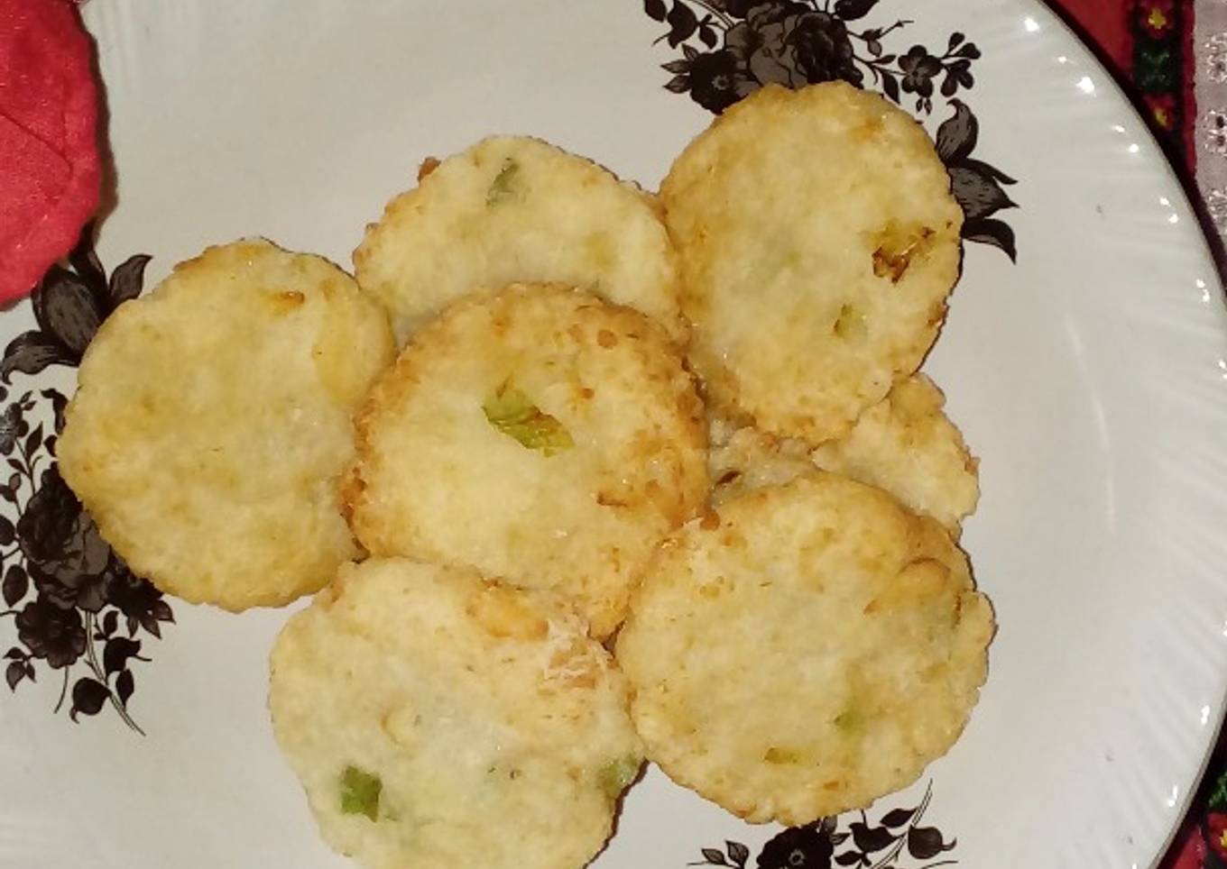 Rice Tapioca Snacks (Cireng Nasi)