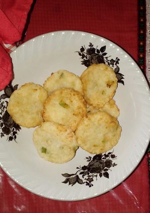 A picture of Rice Tapioca Snacks (Cireng Nasi).