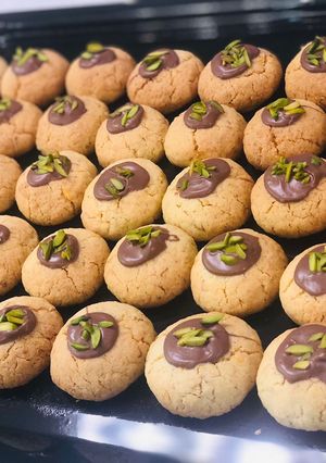 A picture of Crunchie Biscuits.