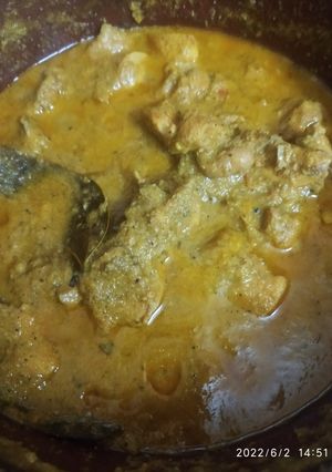 A picture of Simple masala chicken gravy.
