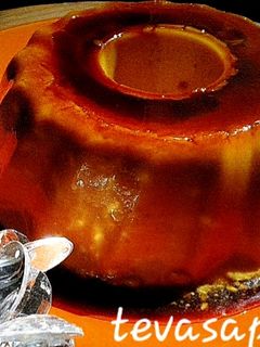 Una foto de Flan de turrón