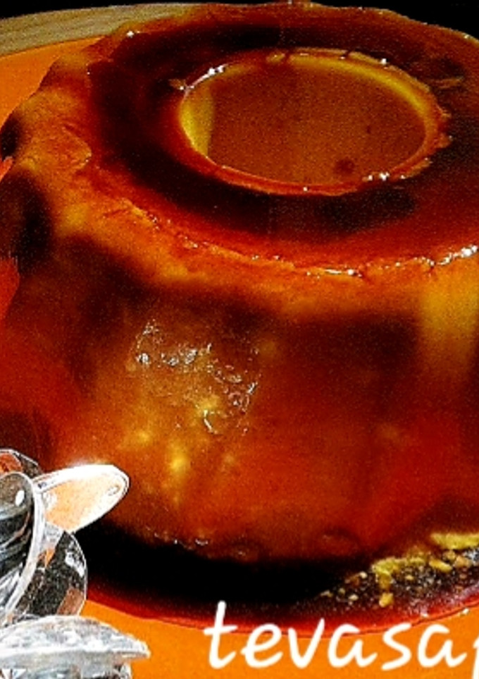 Una foto de Flan de turrón