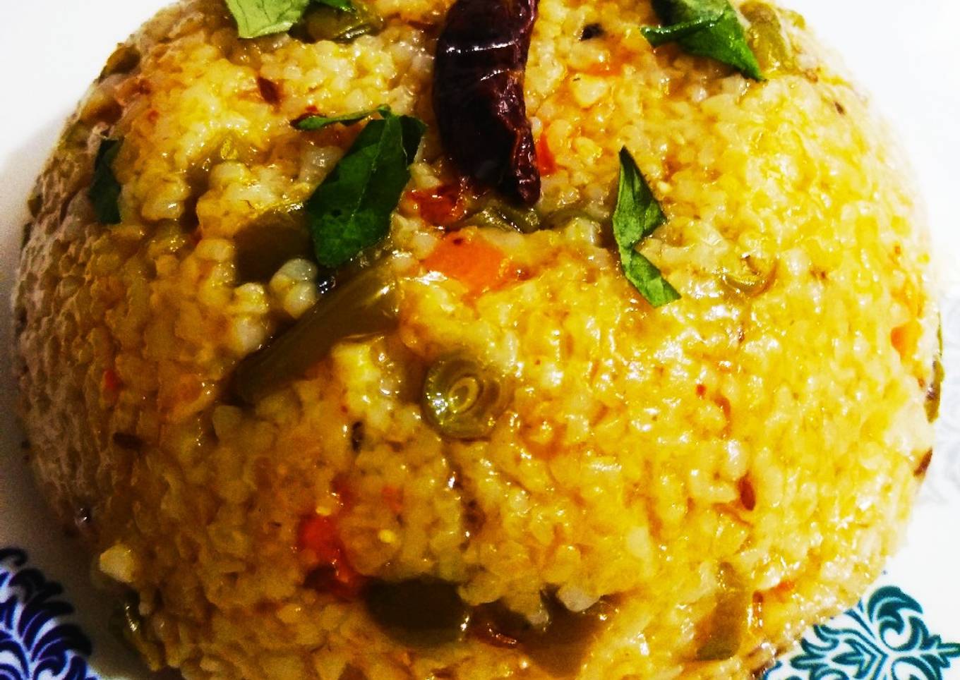 Broken wheat upma