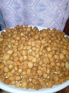 A picture of Chin chin.