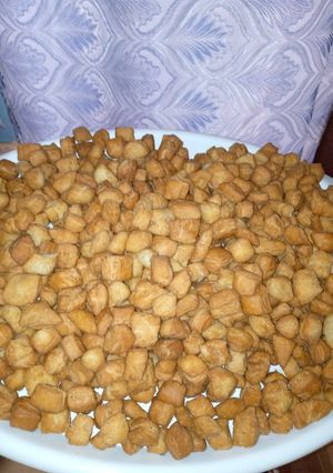 A picture of Chin chin.