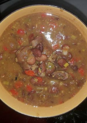 Una foto de Frijolada con paticas de cerdo 🐷🐽🐖