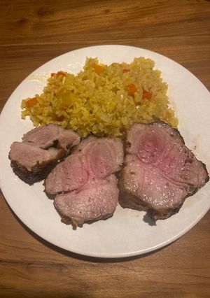 Una foto de Bondiola de Cerdo al Horno con Arroz Integral