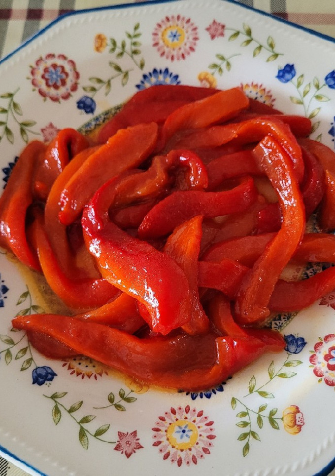 Una foto de Pimientos confitados