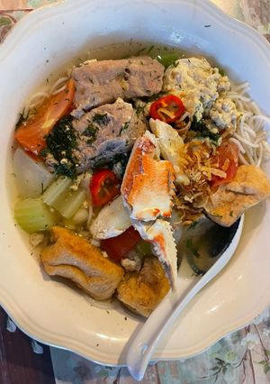 Hình của món Bún đậu cua.