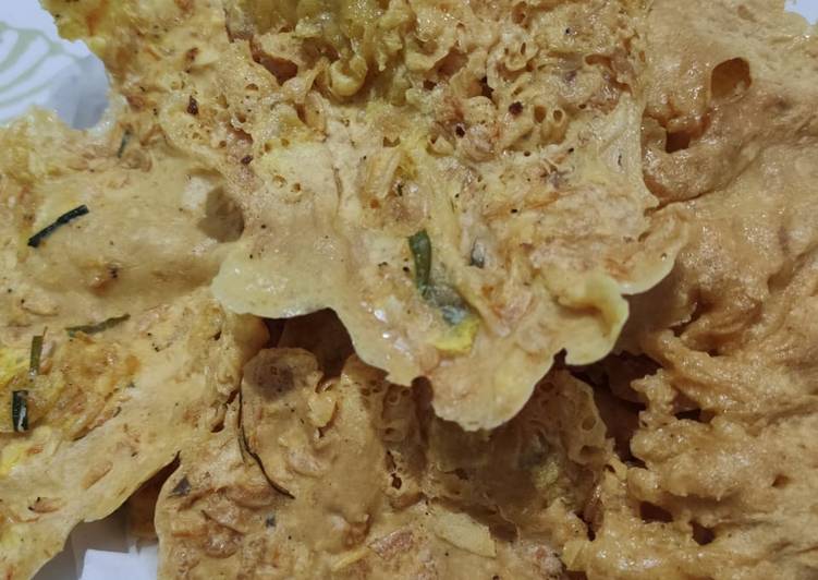 Peyek rebon krenyes gurih anti gagal