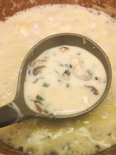 صورة لوصفة شوربة الفطر بالدجاج