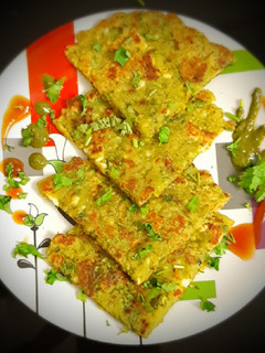 પનીર ચીલા (Paneer Chilla Recipe In Gujarati) રેસીપી મુખ્ય ફોટો