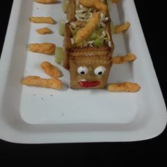A picture of Biscuits train.
