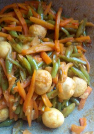 Foto resep Oseng buncis wortel plus telur puyuh