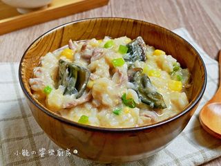 皮蛋玉米瘦肉粥