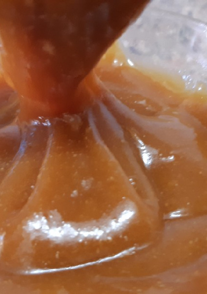 Una foto de Salsa de caramelo o toffee facilísima. ¡Para acompañar tus postres!