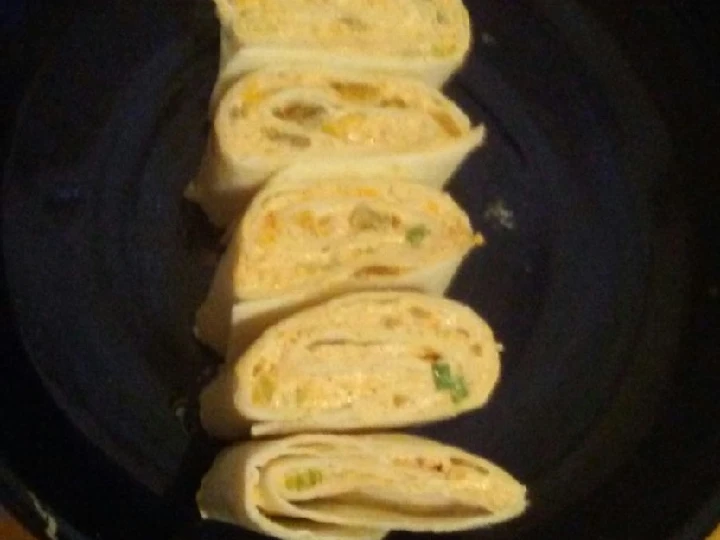 Easy Way Make Recipe Fiesta Pinwheels that is Can Pamper Your Tongue, Addictive}