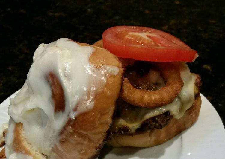 Brad's cinnamon roll burger Brad's cinnamon roll burger