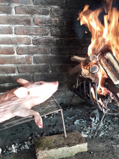 Una foto de Lechón a la parrilla para fin de año🔥