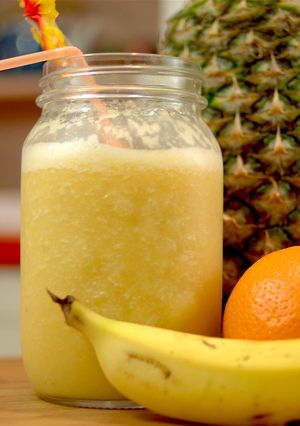Una foto de Smoothie tropical {FitKen}