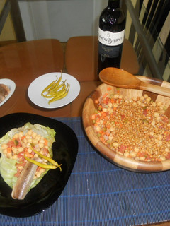 Una foto de Ensalada dos legumbres