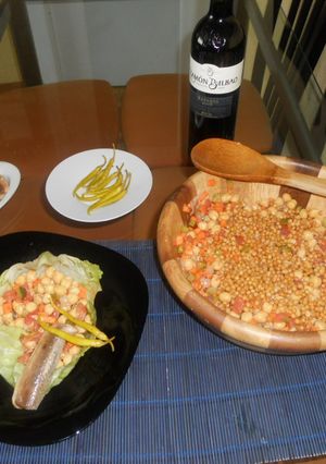 Una foto de Ensalada dos legumbres