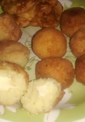 Una foto de Bolitas de arroz a la yesi