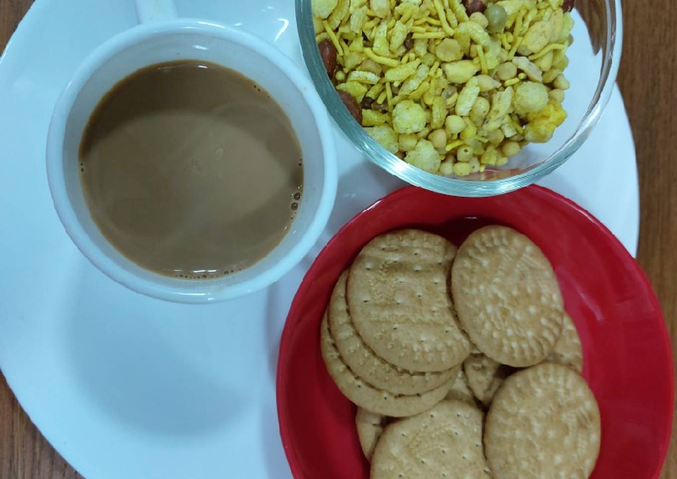 Ginger and cardamom tea