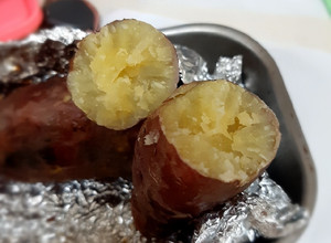 小烤箱烤地瓜 的食譜成品照片