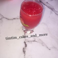 A picture of Watermelon juice.