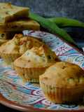 Muffin salati con fave, pancetta e pecorino