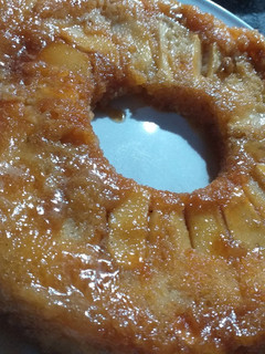 Una foto de Torta de manzana invertida