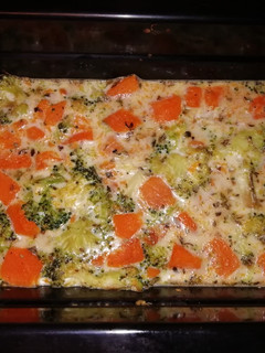 Una foto de Pastel de brócoli y calabaza