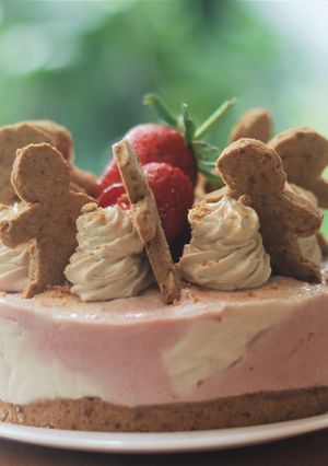 Foto resep Gingerbread Strawberry Cheesecake dengan Agar-agar