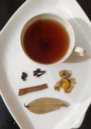 মসলা চা রেসিপির প্রধান ছবি