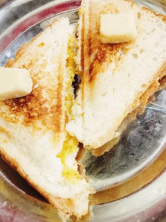 A picture of Bread Toast.