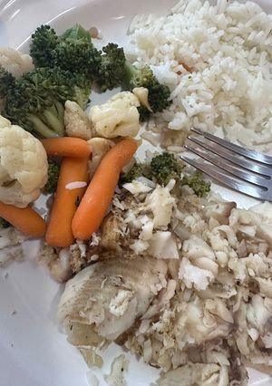 A picture of Fish with Green Beans and Rice.