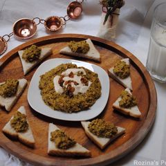 A picture of Persian eggplant dip.