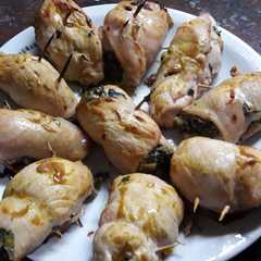 Una foto de Rollitos de pollo con espinaca